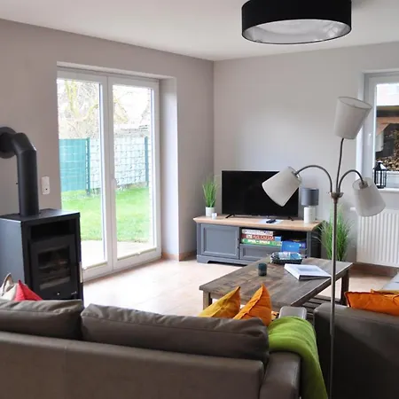 Holiday home Burg Und Burgstaaken Viva *
